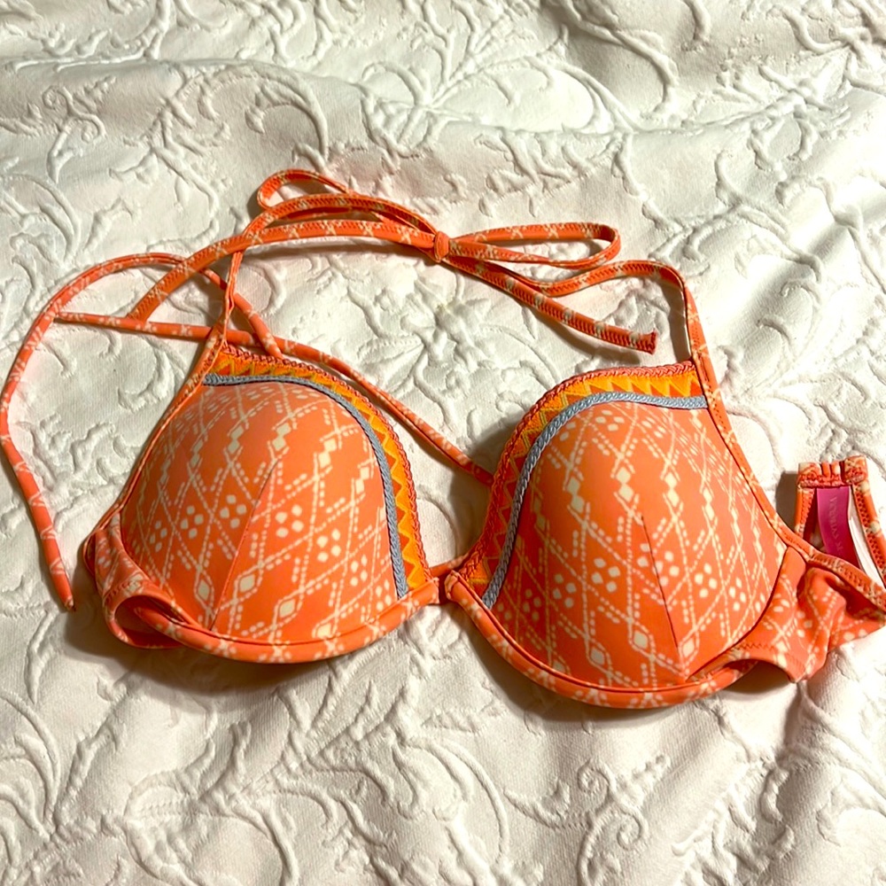 Victoria’s Secret bikini top- light orange pattern size 34C (Medium) - Picture 1 of 3